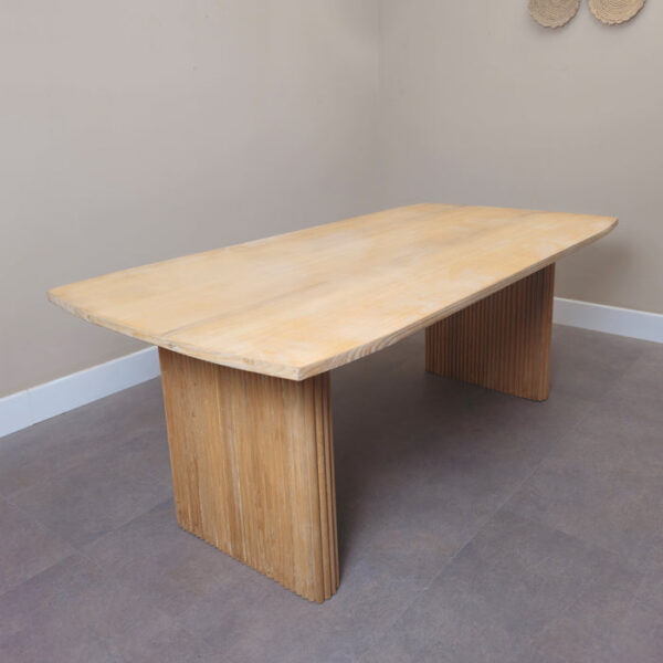 Seraphina Dining Table - Image 2