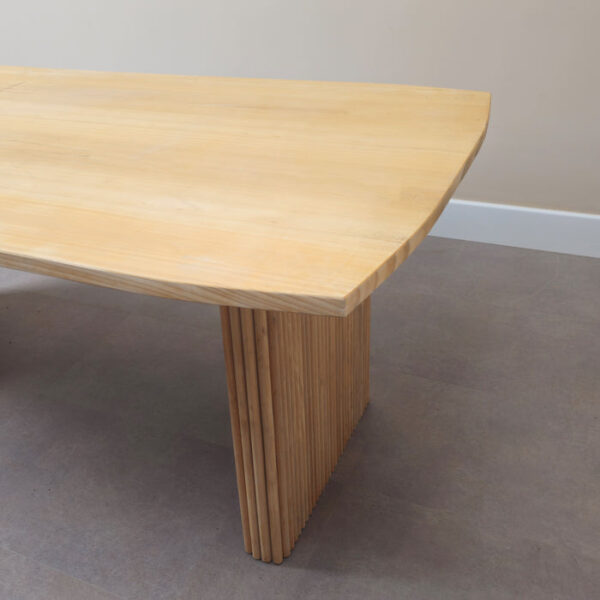 Seraphina Dining Table - Image 3