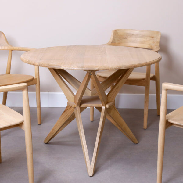 Ivaki Round Table - Image 3