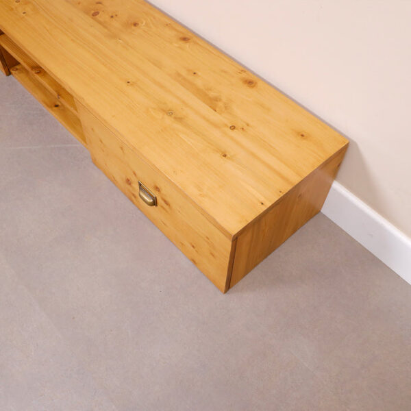 Merriton TV Console - Image 4