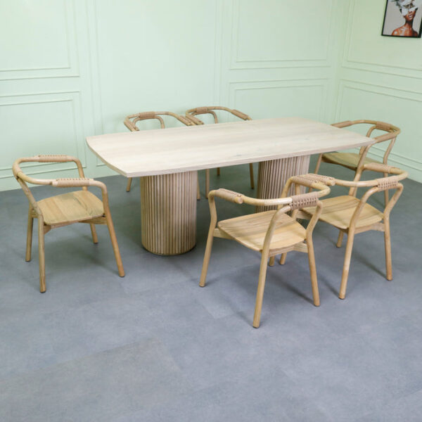 Seraphina Dining Table - Image 4